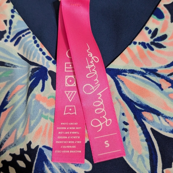 EUC! Lilly Pulitzer Florin Reversible Top High Tide Navy Holy Flockamolie Size S - Picture 4 of 14